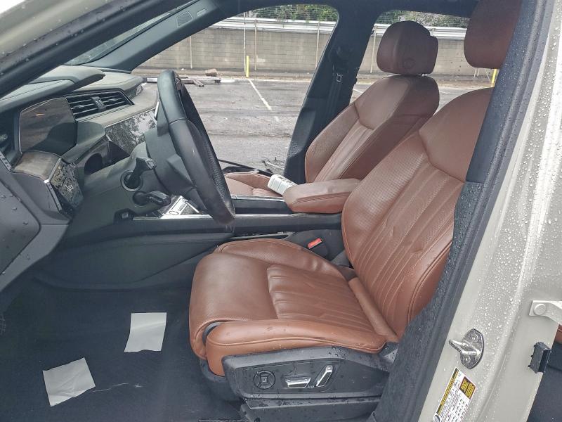 AUDI E-TRON 2019 VIN WA1VABGE7KB021588