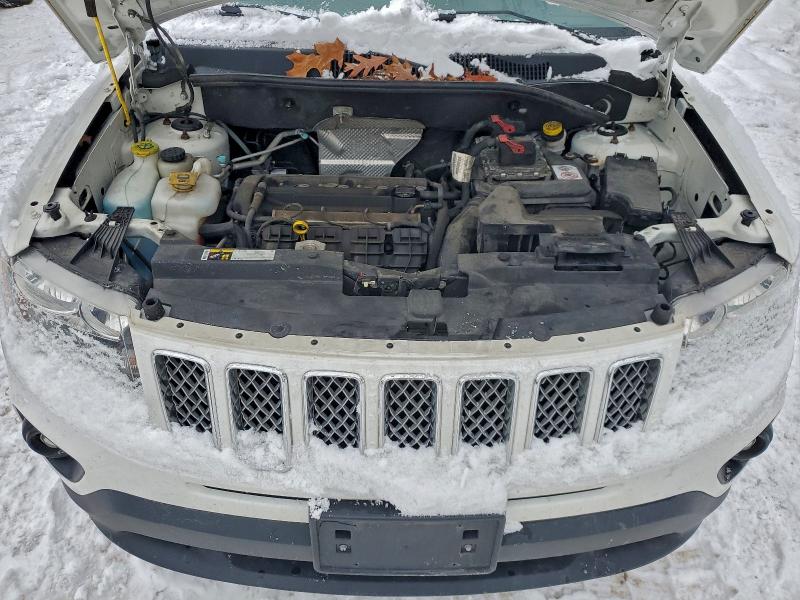 Фото 12 - JEEP COMPASS