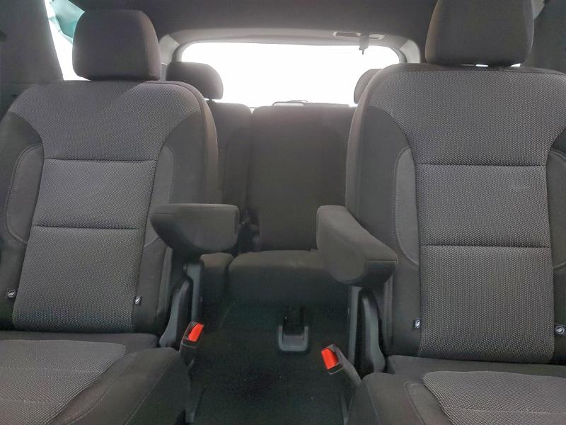 Фото 10 - CHEVROLET TRAVERSE