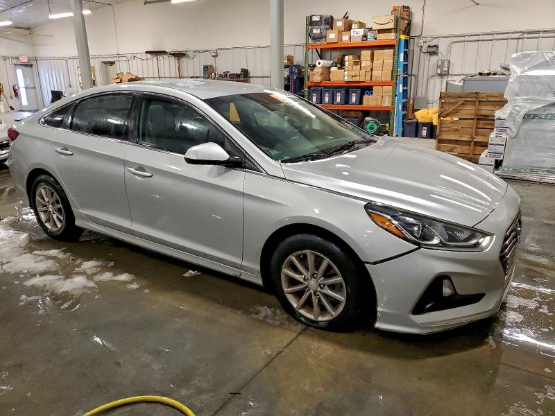 Фото 4 - HYUNDAI SONATA