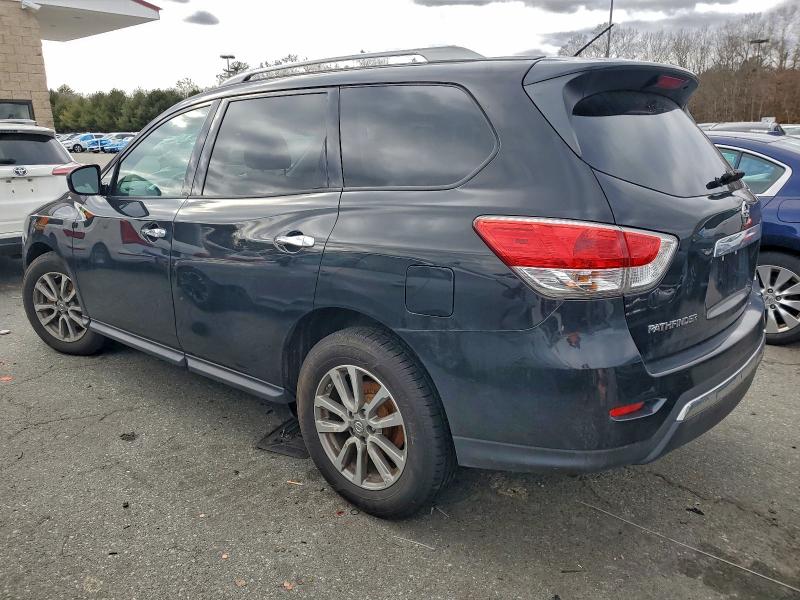 Фото 2 - NISSAN PATHFINDER