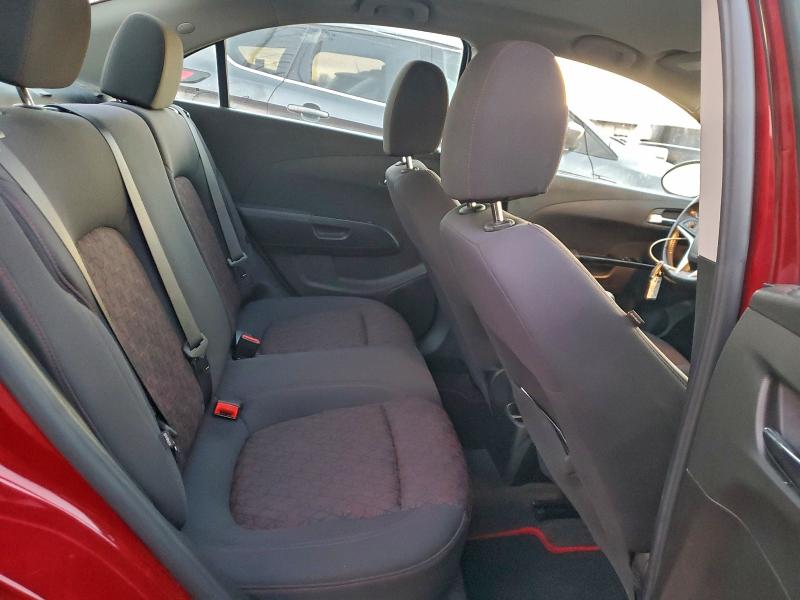 Фото 10 - CHEVROLET SONIC