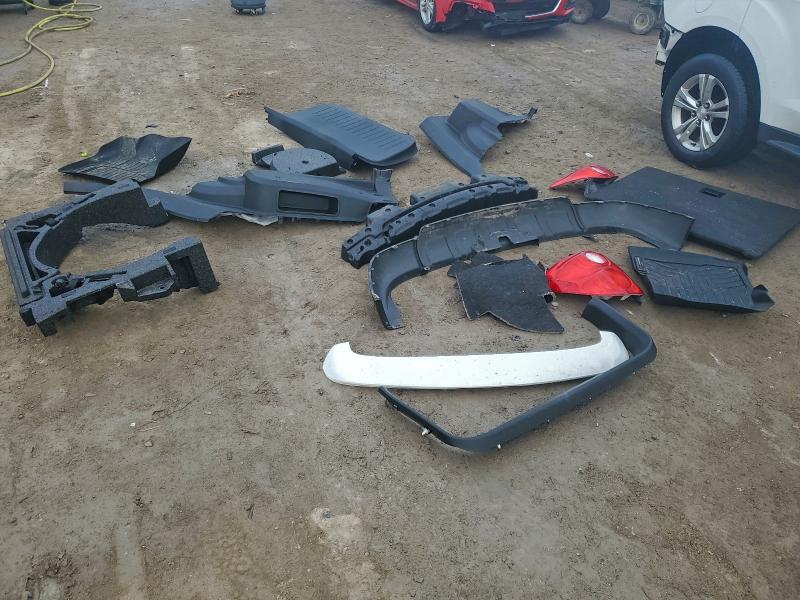 Фото 12 - CHEVROLET EQUINOX