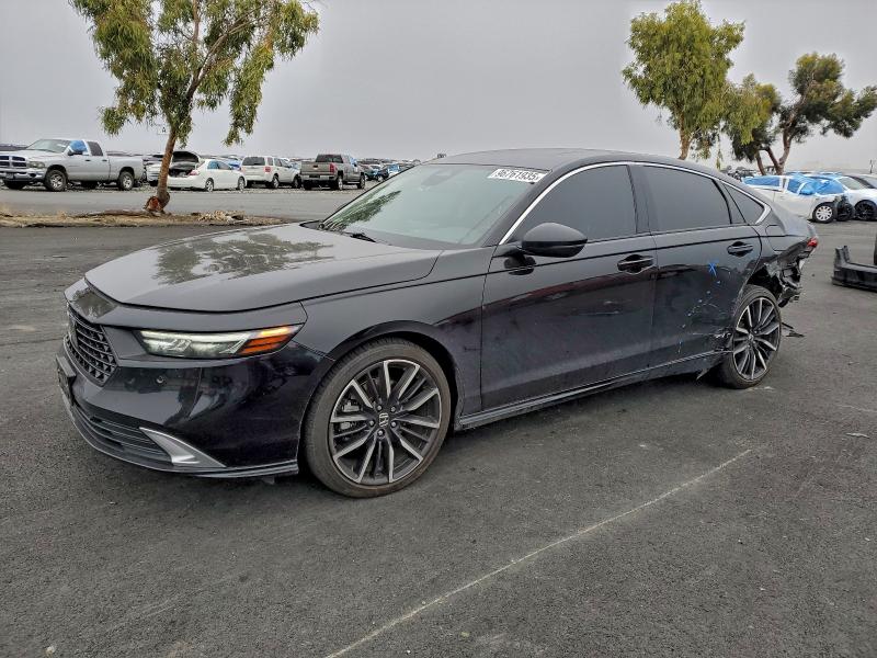 Фото 1 - HONDA ACCORD