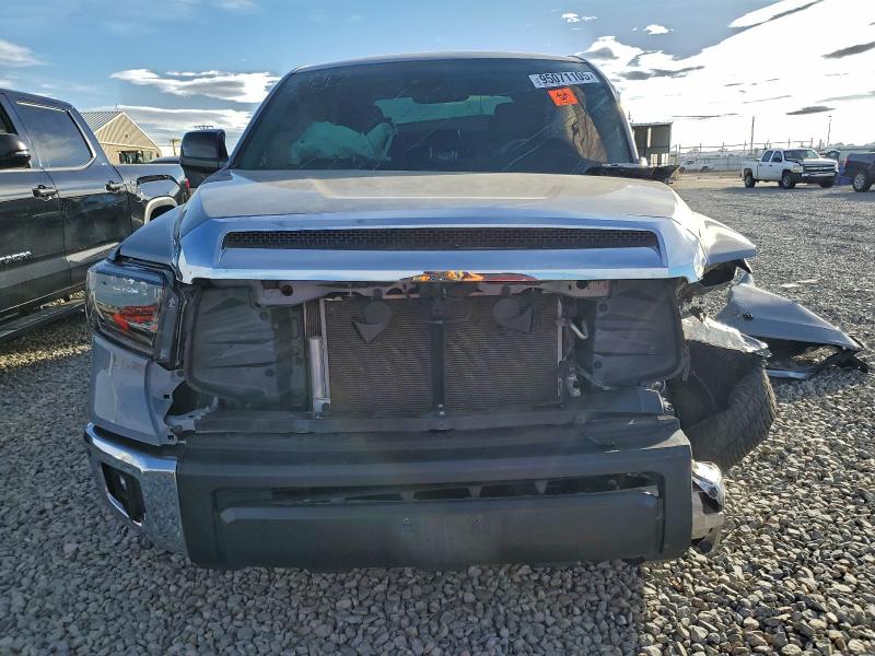 Фото 5 - TOYOTA TUNDRA