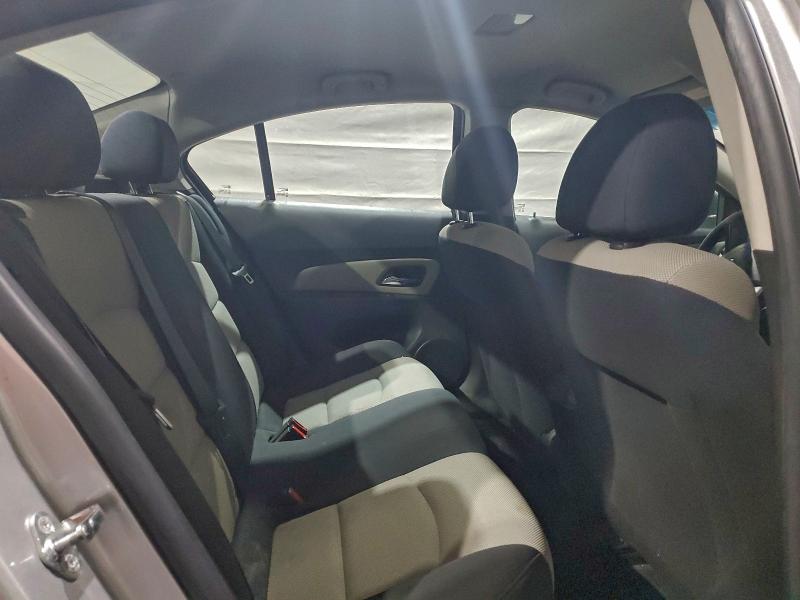 Фото 10 - CHEVROLET CRUZE