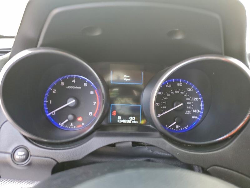 Фото 9 - SUBARU OUTBACK