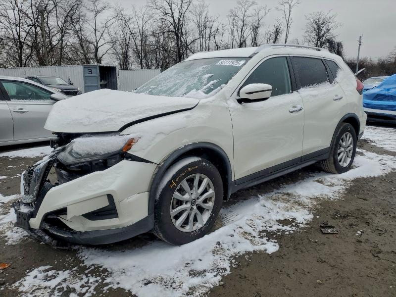 Фото 1 - NISSAN ROGUE