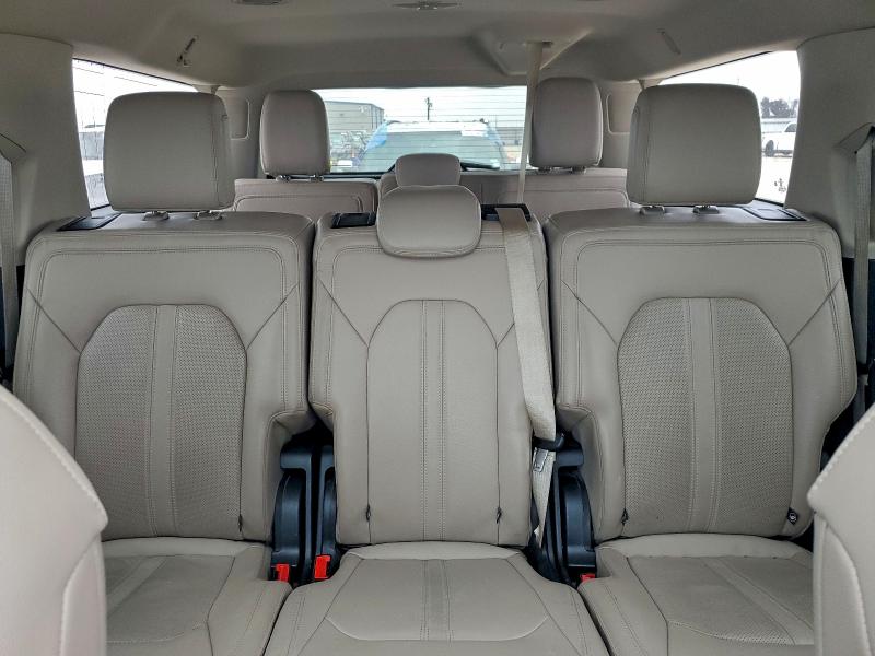 Фото 10 - FORD EXPEDITION