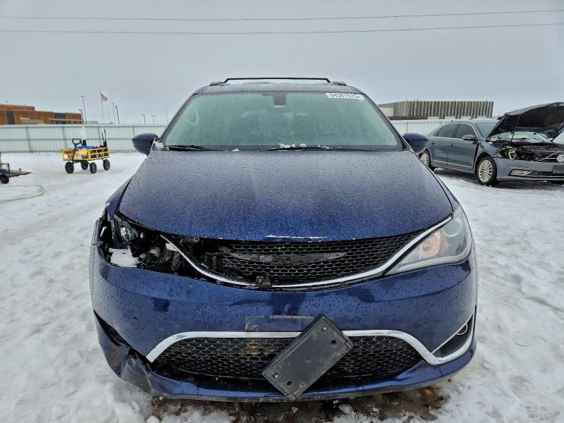Фото 5 - CHRYSLER PACIFICA