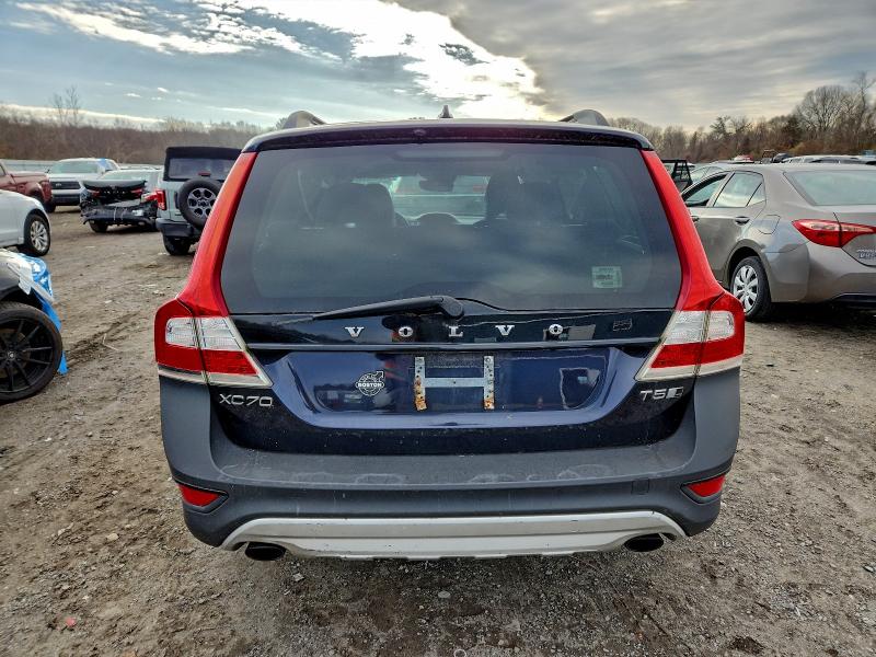 VOLVO XC70 2016 VIN YV4612NX0G1262899