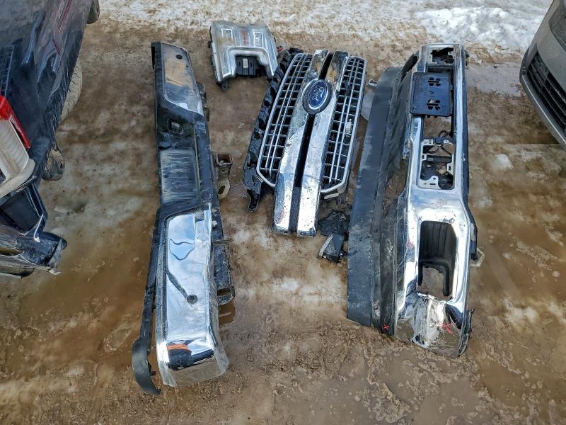 Фото 12 - FORD F-150