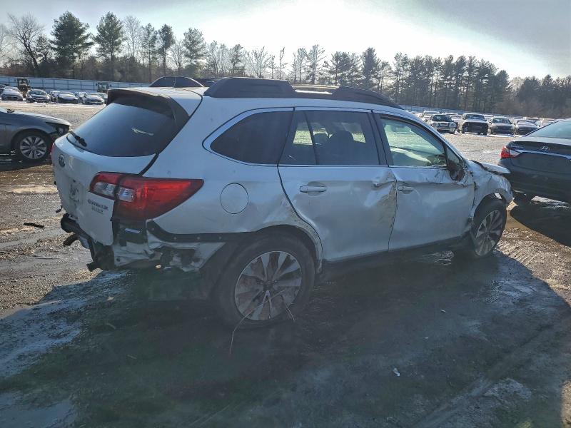 Фото 3 - SUBARU OUTBACK