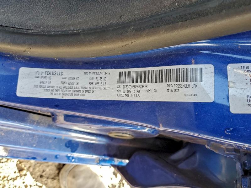 Фото 12 - CHRYSLER 200