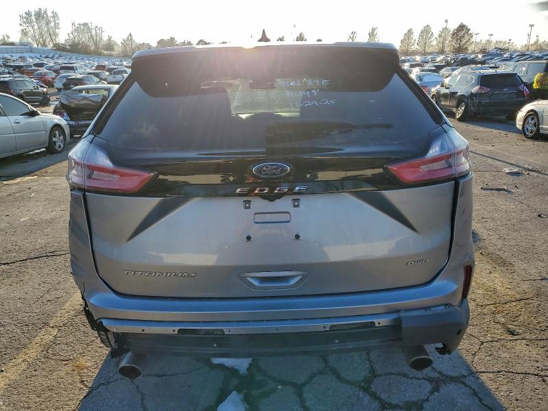 Фото 6 - FORD EDGE