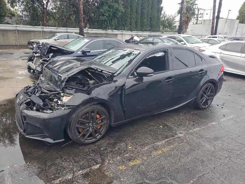 Фото 1 - LEXUS IS