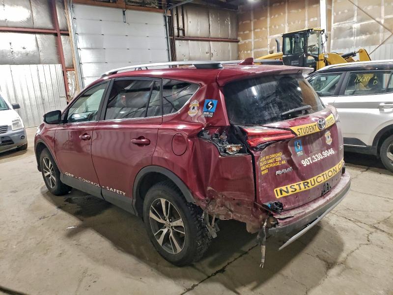 Фото 2 - TOYOTA RAV4