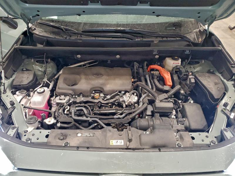 Фото 12 - TOYOTA RAV4