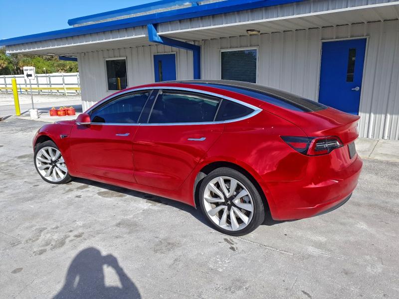 Фото 2 - TESLA MODEL 3