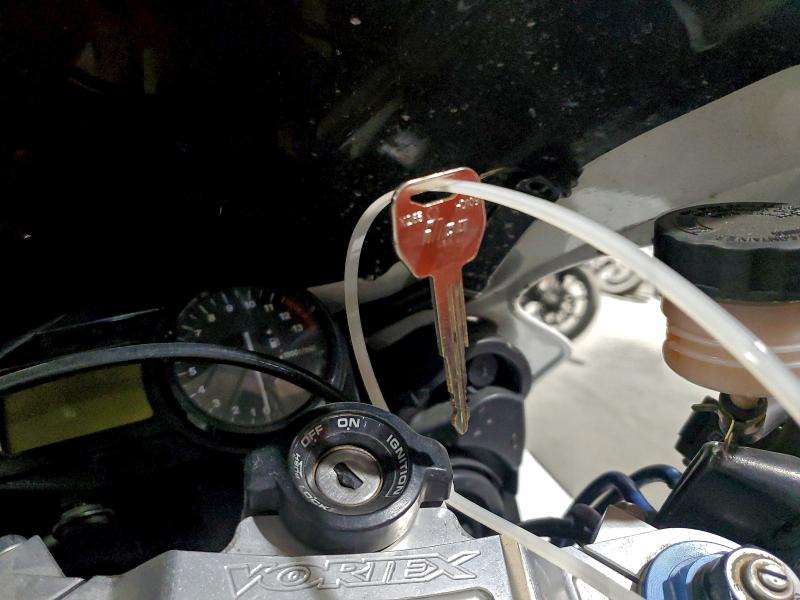 HONDA CBR CYCLE 2002