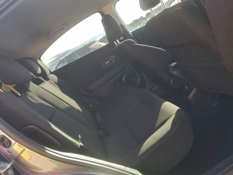 Фото 10 - HONDA HR-V