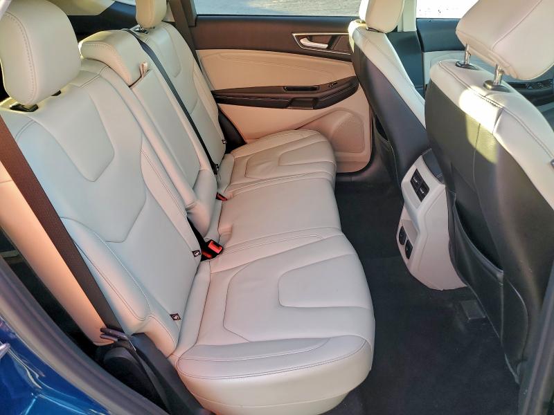 Фото 11 - FORD EDGE