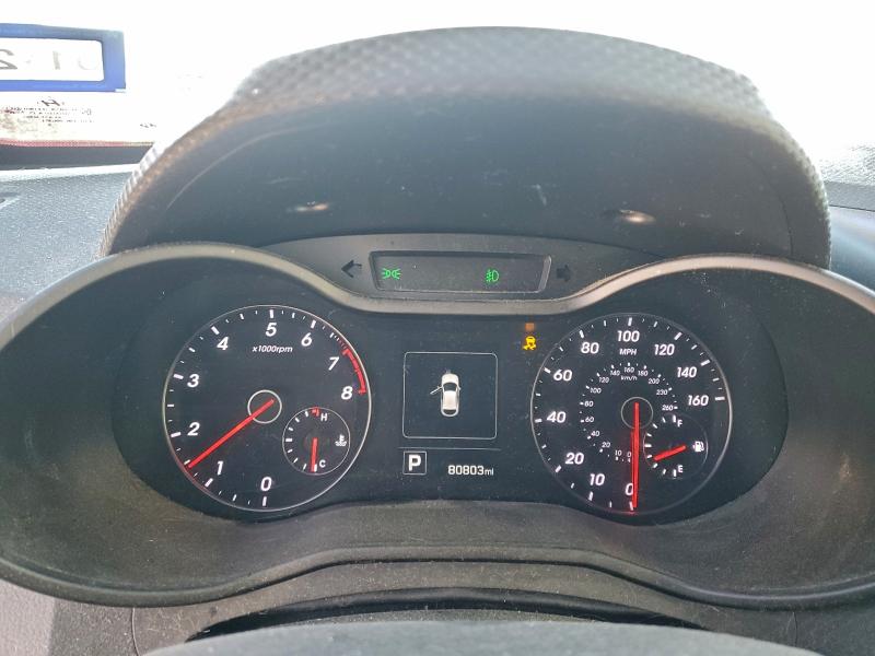 Фото 9 - HYUNDAI VELOSTER