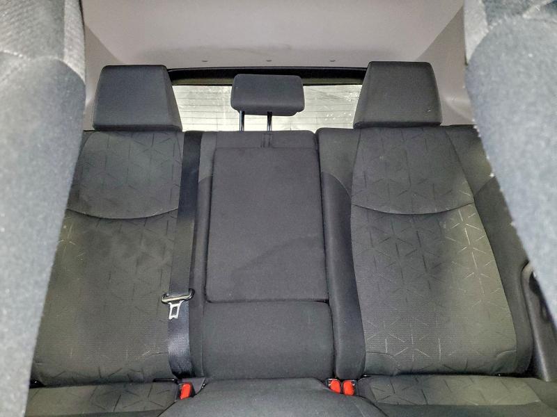 Фото 10 - TOYOTA RAV4