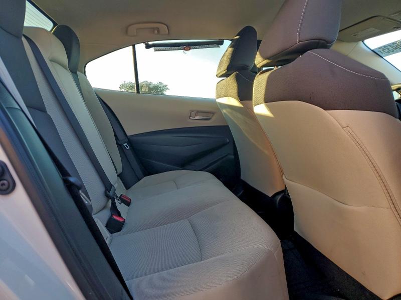 Фото 10 - TOYOTA COROLLA