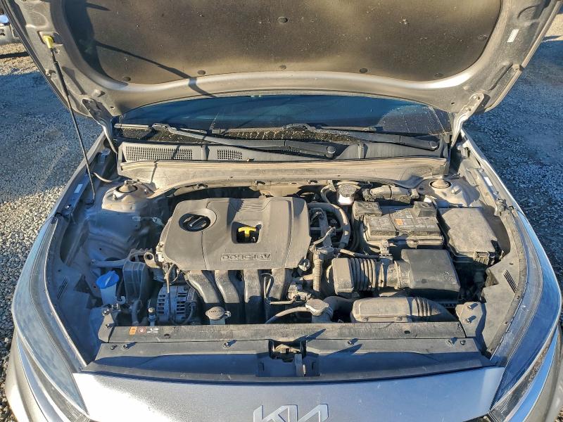 Фото 11 - KIA FORTE