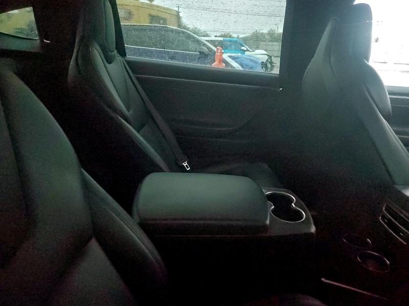 Фото 11 - TESLA MODEL X