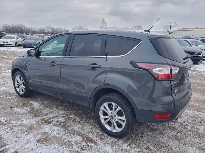 Фото 2 - FORD ESCAPE