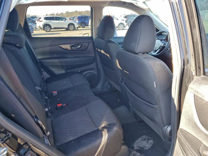 Фото 11 - NISSAN ROGUE