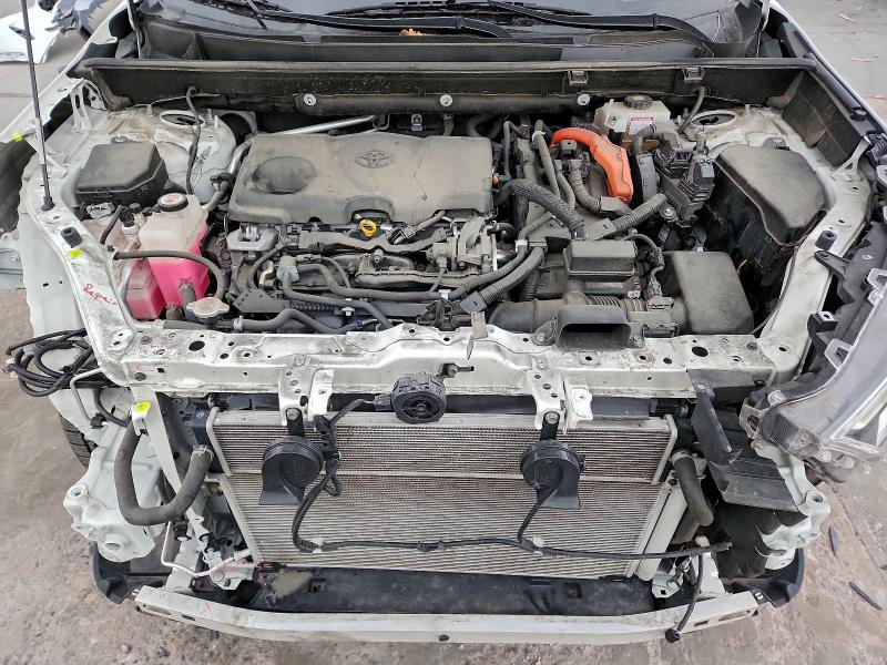 Фото 12 - TOYOTA RAV4