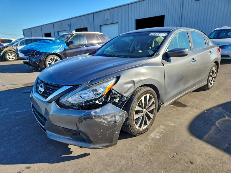 Фото 1 - NISSAN ALTIMA