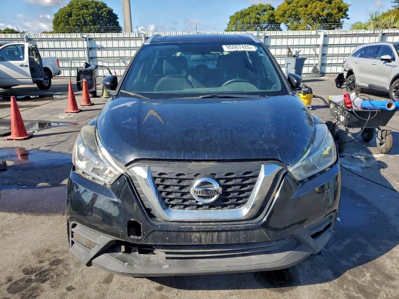 Фото 5 - NISSAN KICKS