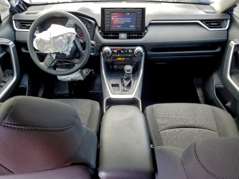 Фото 8 - TOYOTA RAV4