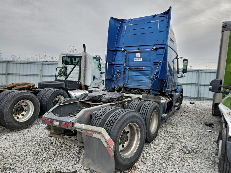 Фото 4 - VOLVO All Models