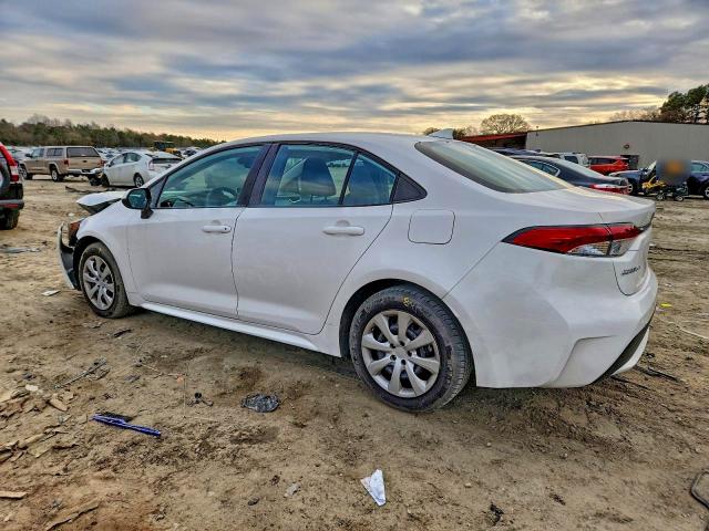 Фото 2 - TOYOTA COROLLA