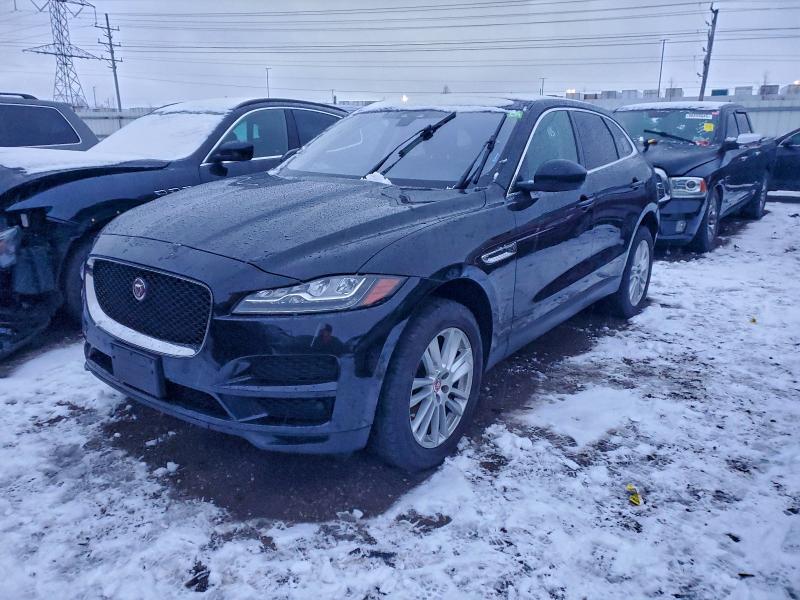 Фото 1 - JAGUAR F-PACE