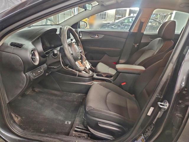 Фото 7 - KIA FORTE