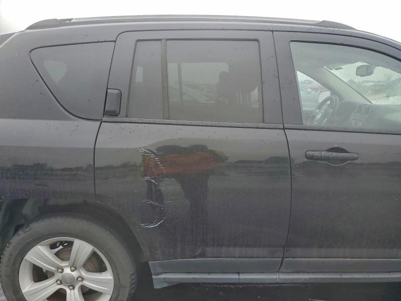 Фото 10 - JEEP COMPASS