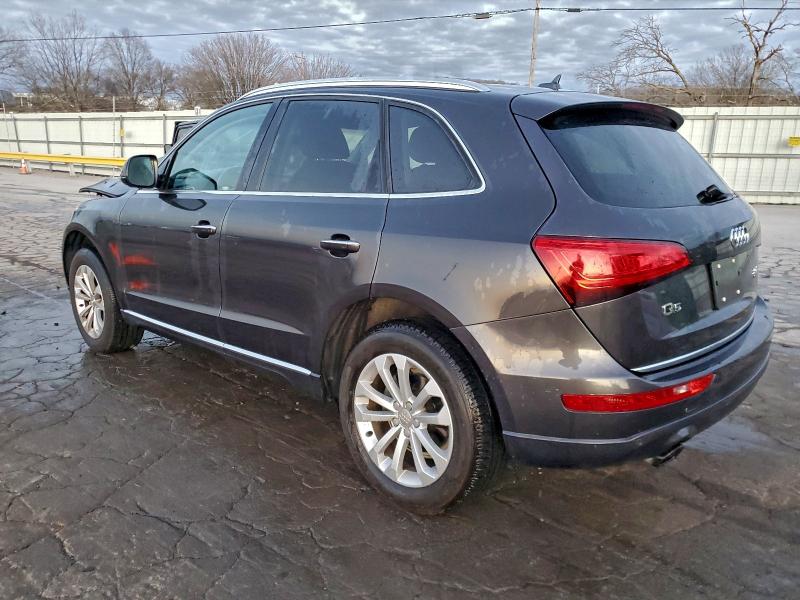 Фото 2 - AUDI Q5