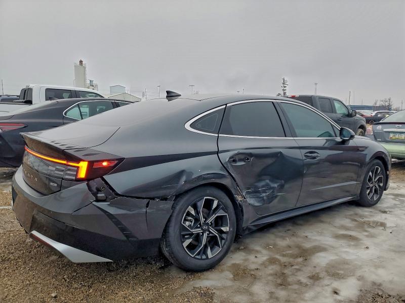 Фото 3 - HYUNDAI SONATA