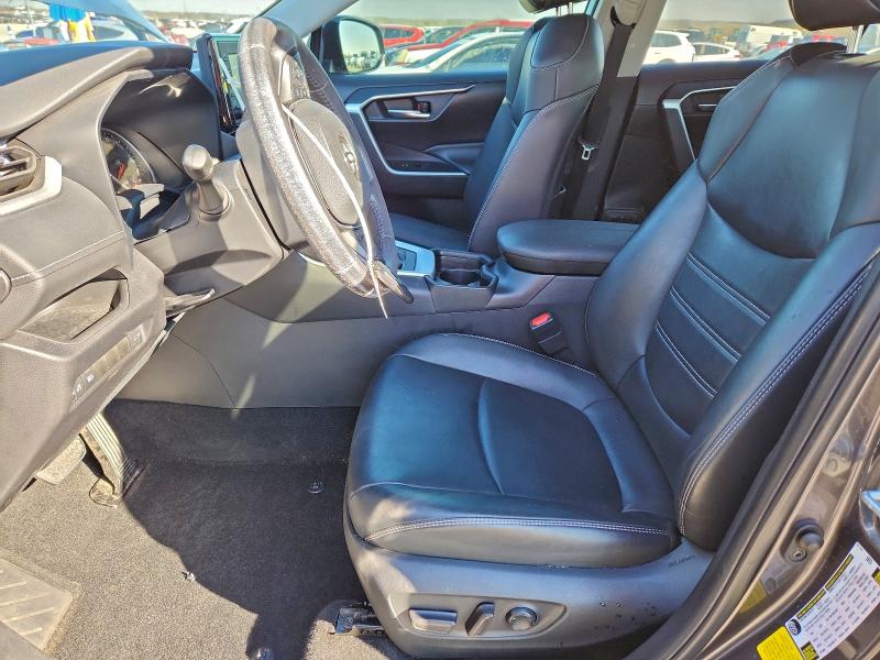 Фото 7 - TOYOTA RAV4