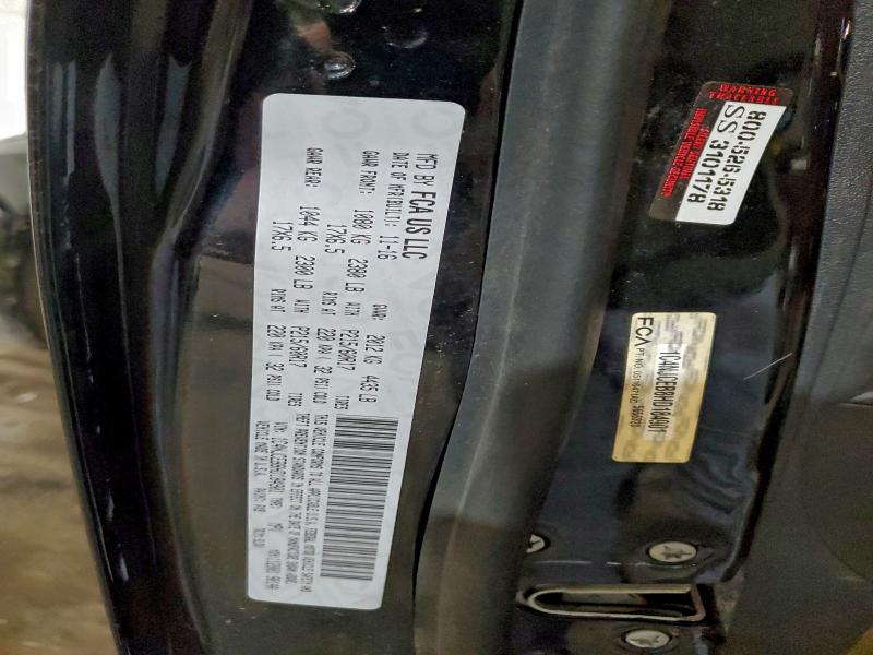 Фото 13 - JEEP COMPASS