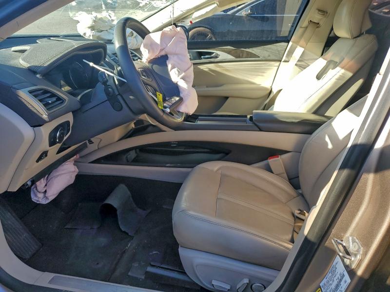 Фото 7 - LINCOLN MKZ