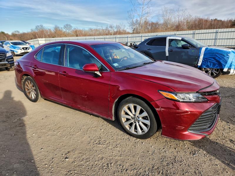 Фото 4 - TOYOTA CAMRY