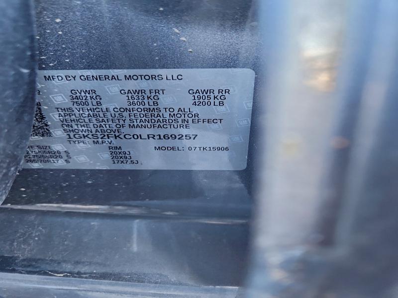 Фото 13 - GMC YUKON