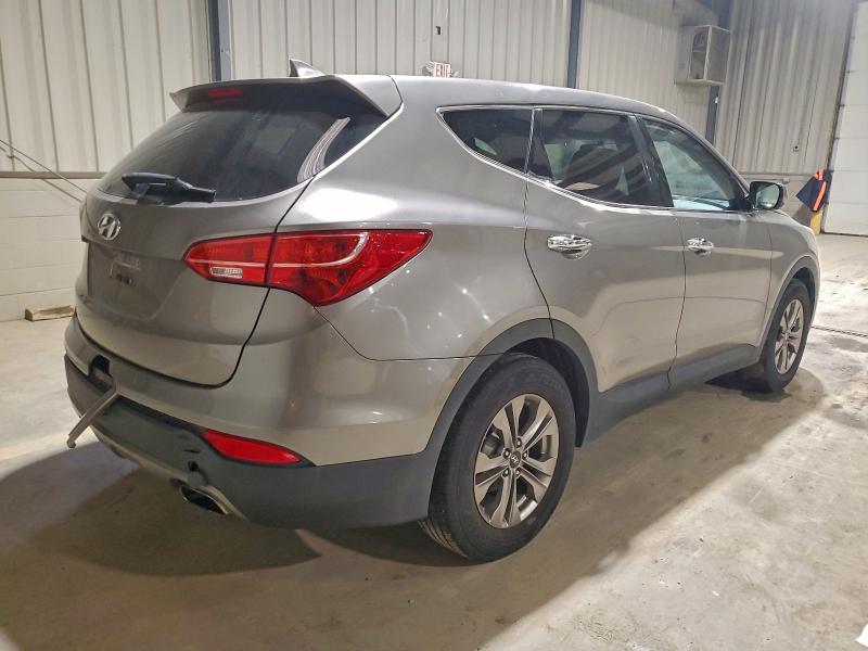 Фото 3 - HYUNDAI SANTA FE